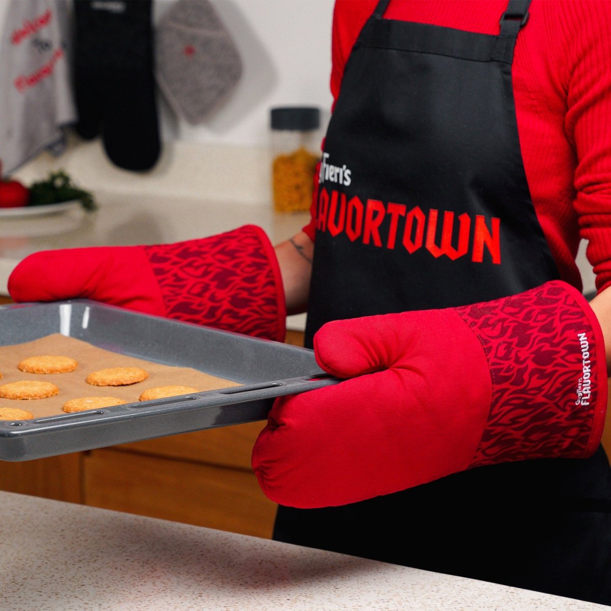 Flame Oven Mitts: 2-Pack