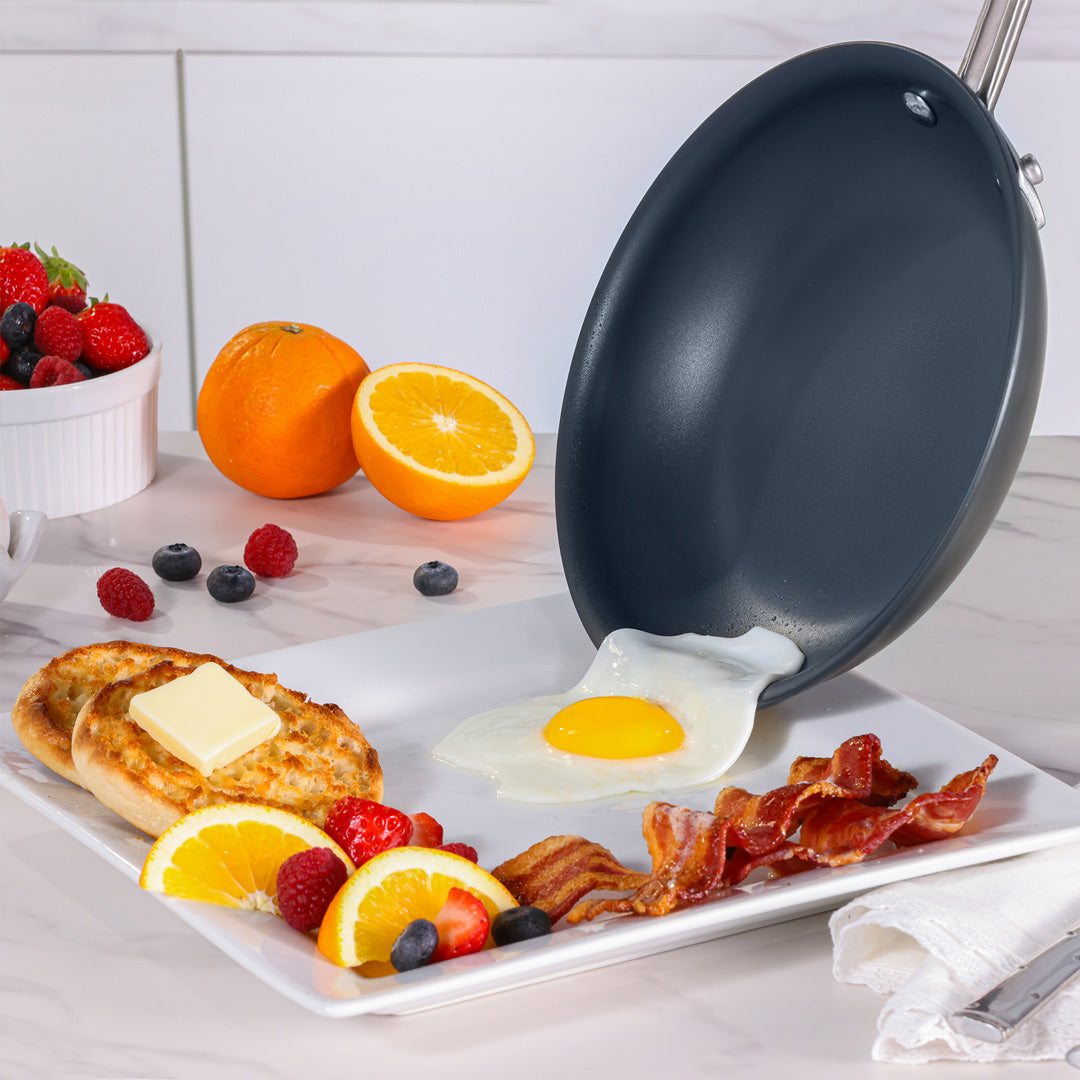 Laser Titanium™ 3 Piece Fry Pan Set